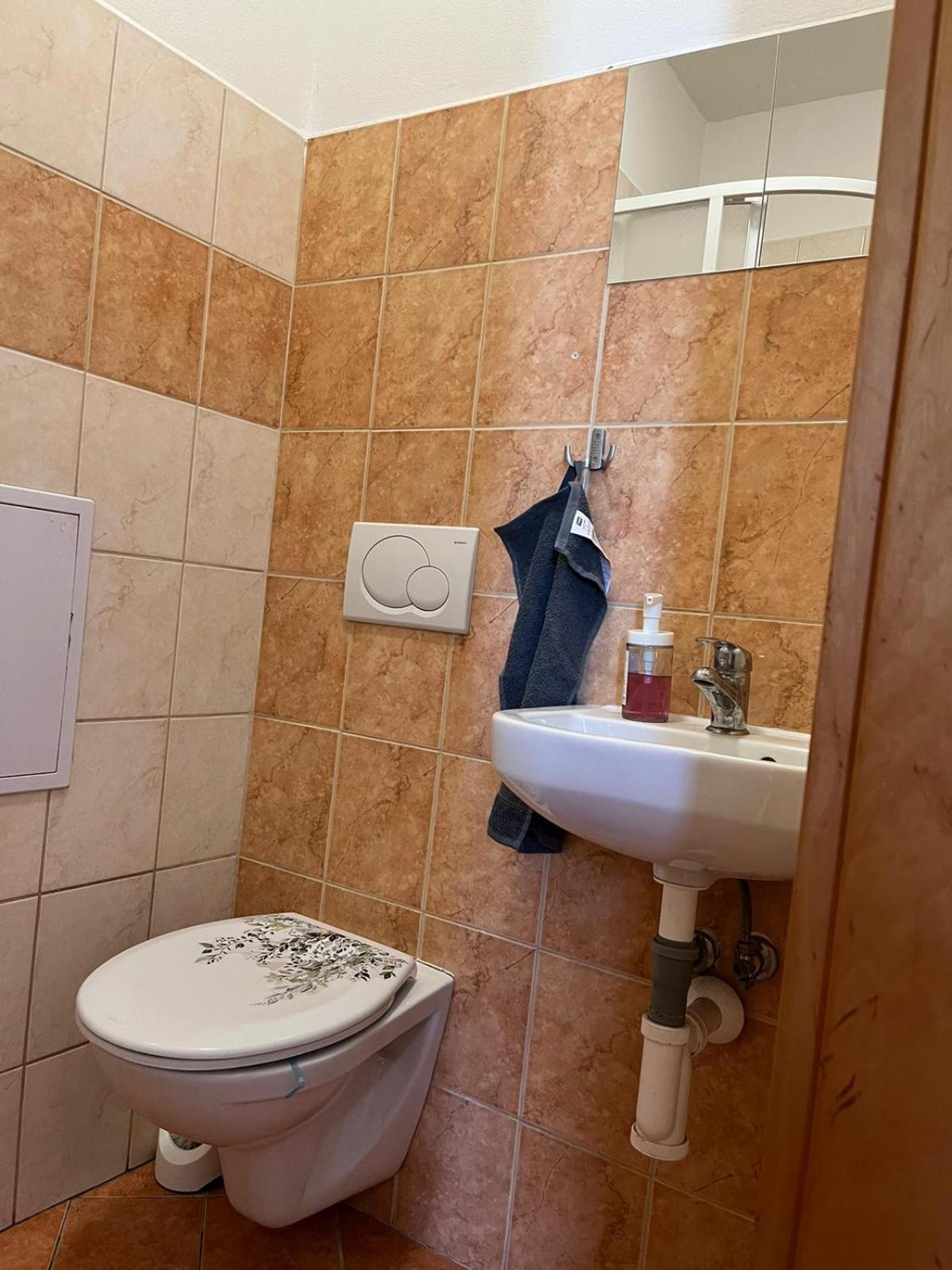 1St Plaza Apartment บราติสลาวา ภายนอก รูปภาพ